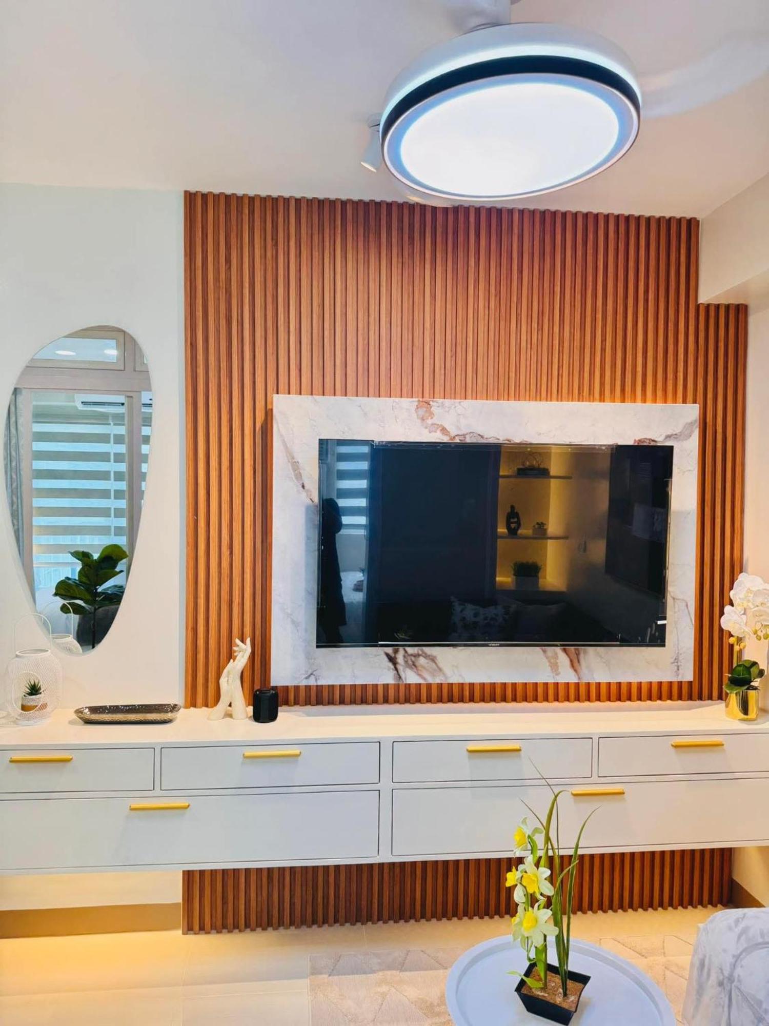 Rj Elite Escape 2Br Condo W Balcony Near Sm Iloilo エクステリア 写真